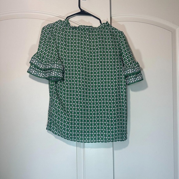 NWT Max Studio Green Flutter Short Sleeve Blouse Top Tie‎ Front Pattern Small - Picture 3 of 4